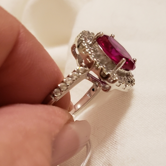 Szs 5 & 8; Simulated Red & Simulated White Diamond, 925 Silver, 5.62 CTS - Picture 5 of 8